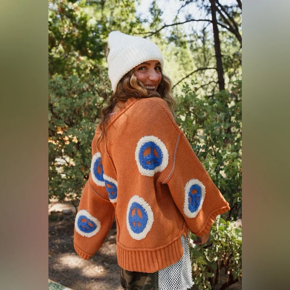 Three Bird Nest • Orange & Blue Chenille Peace Sign V Neck Sweater • Oversized - Picture 6 of 10